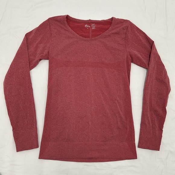 ZYIA Active Red Heather Performance Longsleeve Tee - Picture 2 of 5